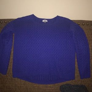 Sweater in excellent condition.